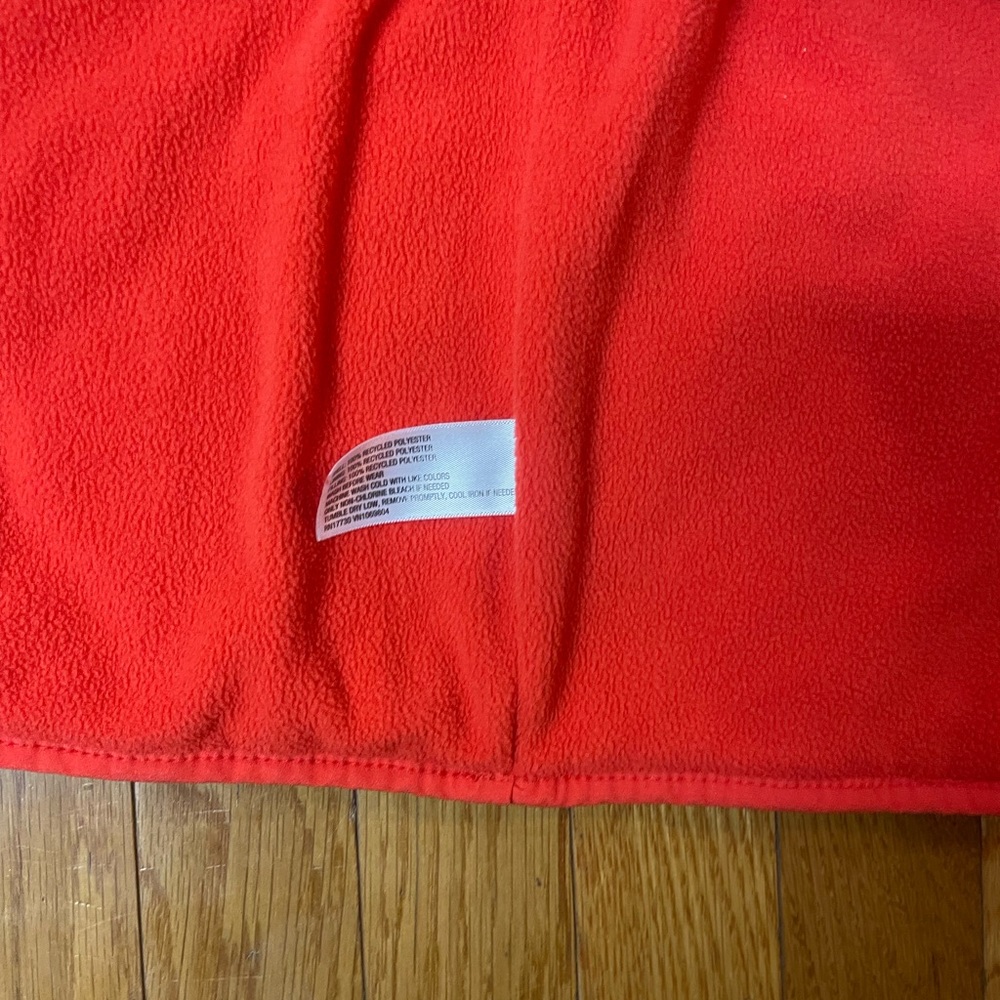 All in Motion Orange Quilted Fleece
Lined‎ Zip Front Vest - kids Size 6/7 - Picture 7 of 10
